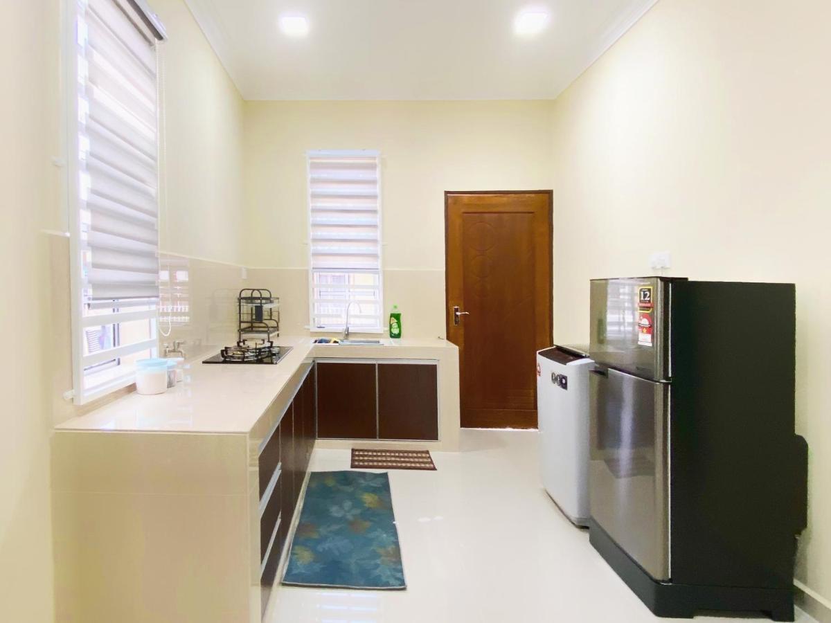 Nazza Homestay Besut With Pool Near Jetty To Perhentian Kampung Raja Εξωτερικό φωτογραφία