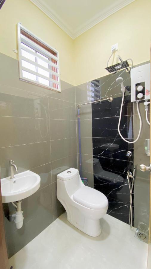 Nazza Homestay Besut With Swimming Pool Kampung Raja Εξωτερικό φωτογραφία